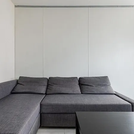 Geneva Tramway Access Apartment Gaillard